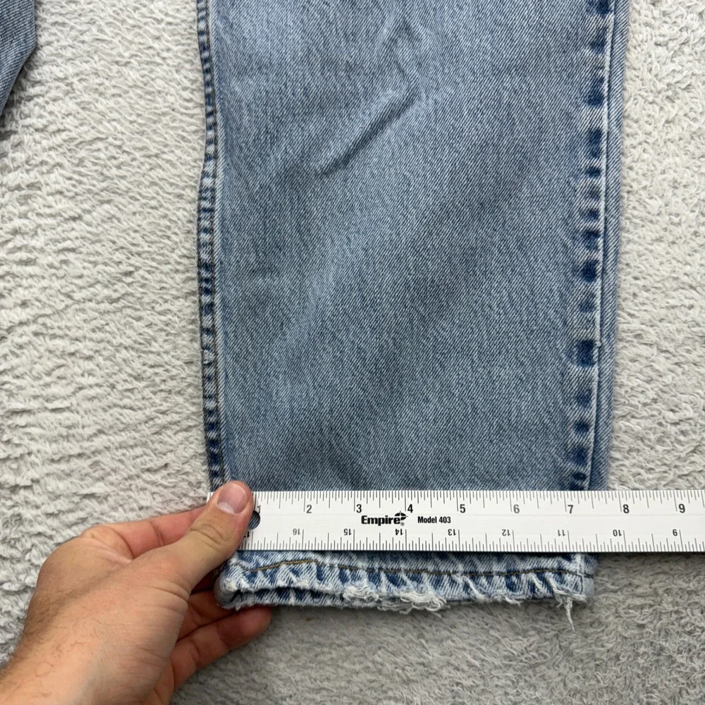 Vintage Levis 550 Relaxed Fit Jeans Mens 34x36 Light Wash Blue Tapered 90s 0550